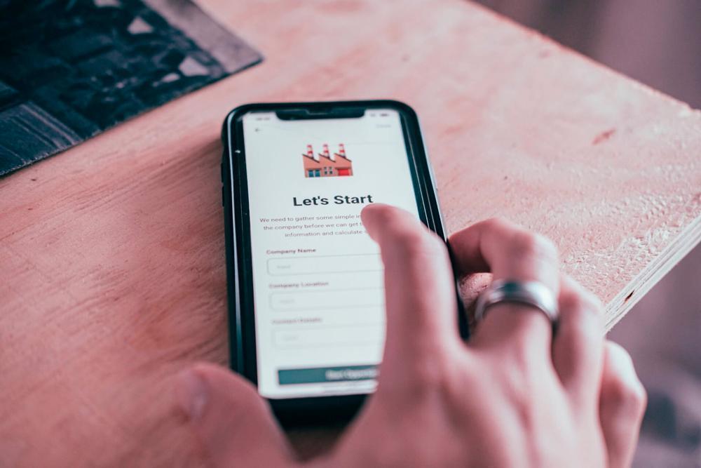 Top 10 Features for Your Payment App to Stand Out